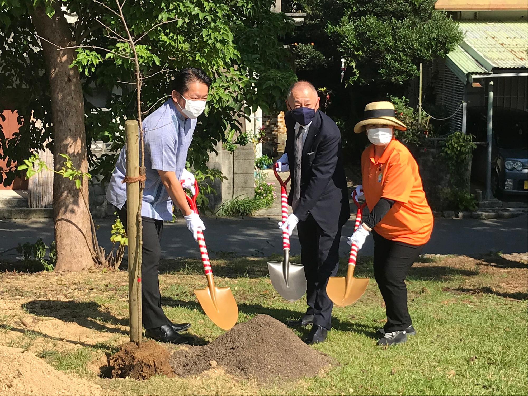 新栄公園さくら植樹祭2