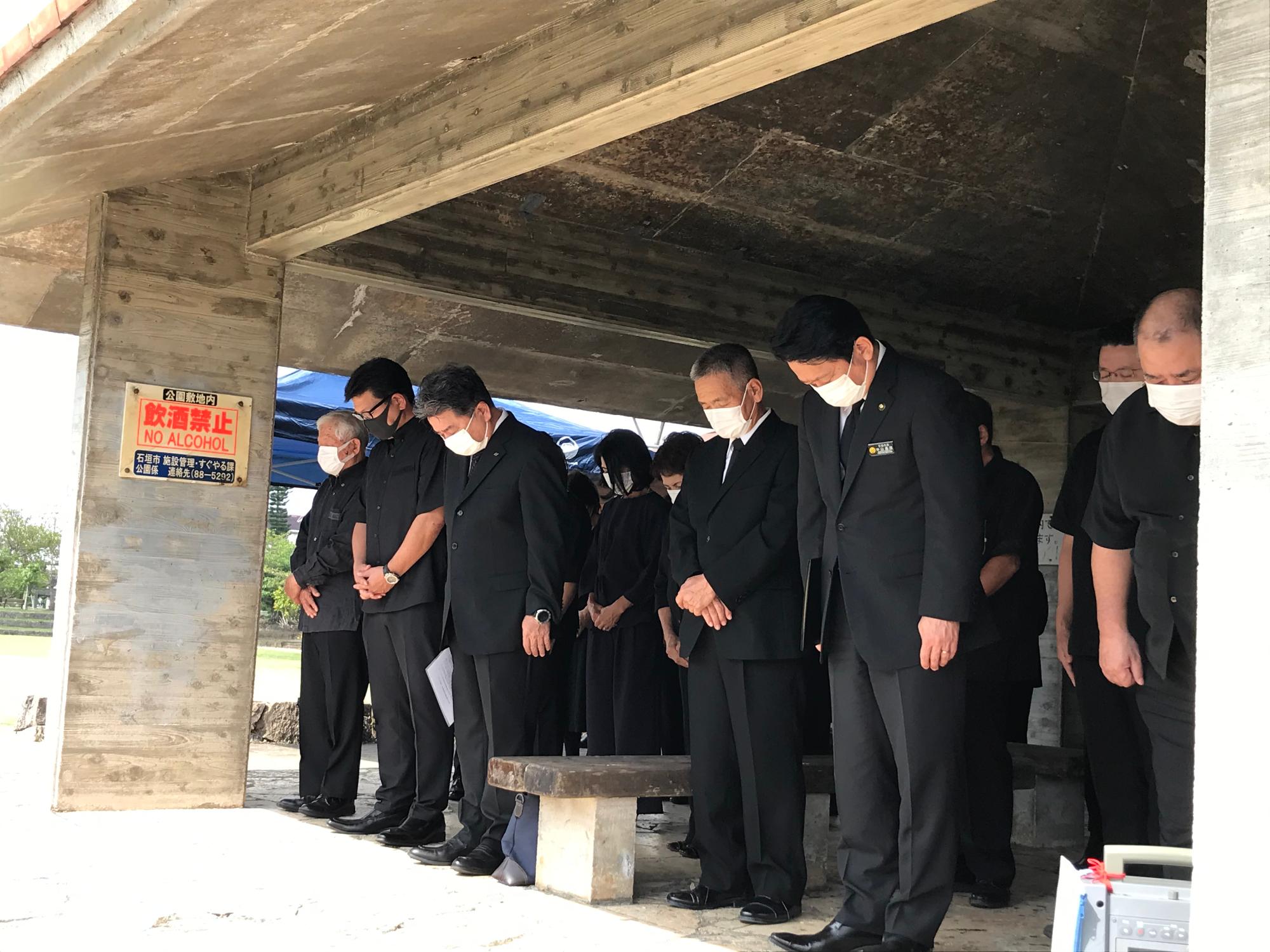 東日本大震災犠牲者追悼鐘打式1
